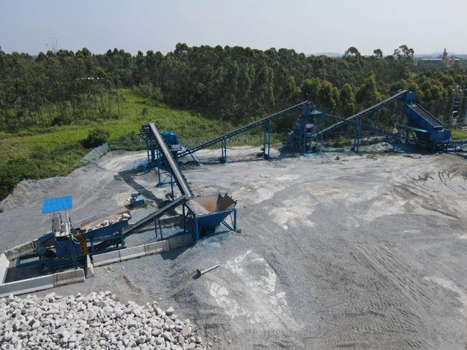 變廢為寶！茂湛高速改擴建有妙招，碎石加工實現資源循環(huán)利用